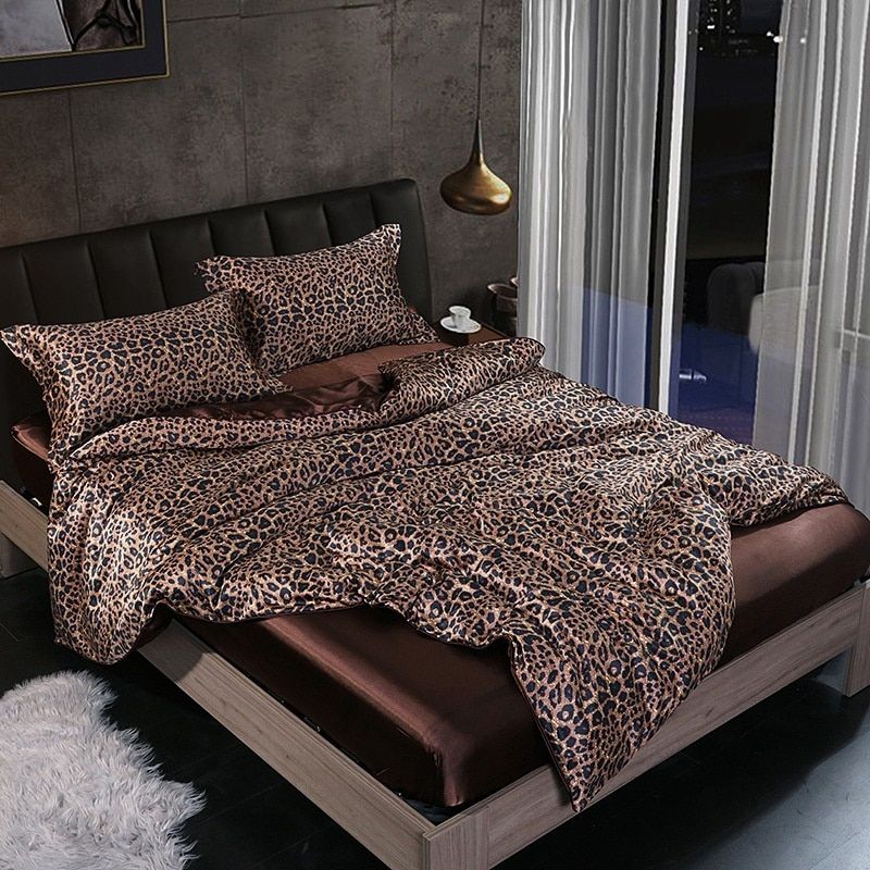 BowLift | SilkEssence Luxury Bedding Set - Ultimate Comfort & Elegance